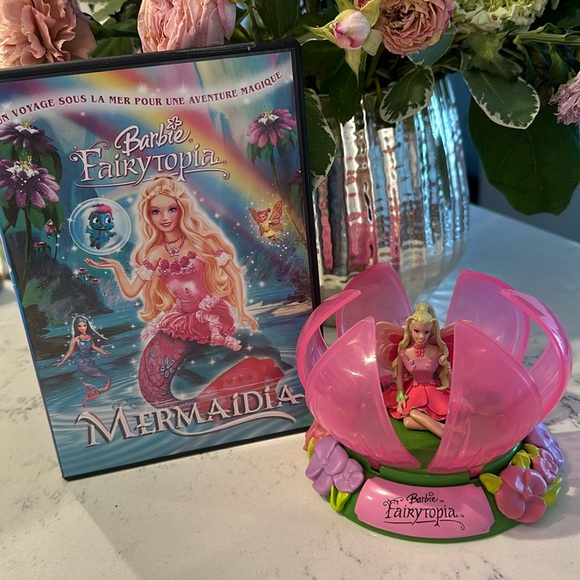 Barbie Other - Barbie Fairytopia Mermaidia DVD and ornament